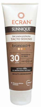 Ecran Sunnique Gel Crema Protector Tacto Sedoso met SPF30 zonnebrand crème-gel bevat PureBronze technologie en ViteOx complex voor een optimale werking