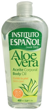 Deze handige flacon met Instituto Espanol Aceite Corporal Aloe Vera Body Oil uit Spanje is uit voorraad leverbaar, draagt bij aan een goede verzorging van de huid en beschermt tegelijkertijd
